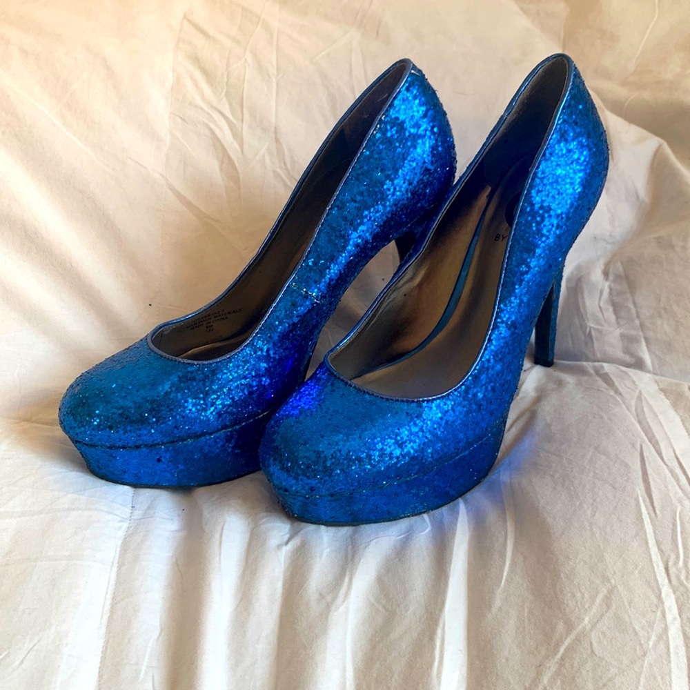 Sequins platform stiletto